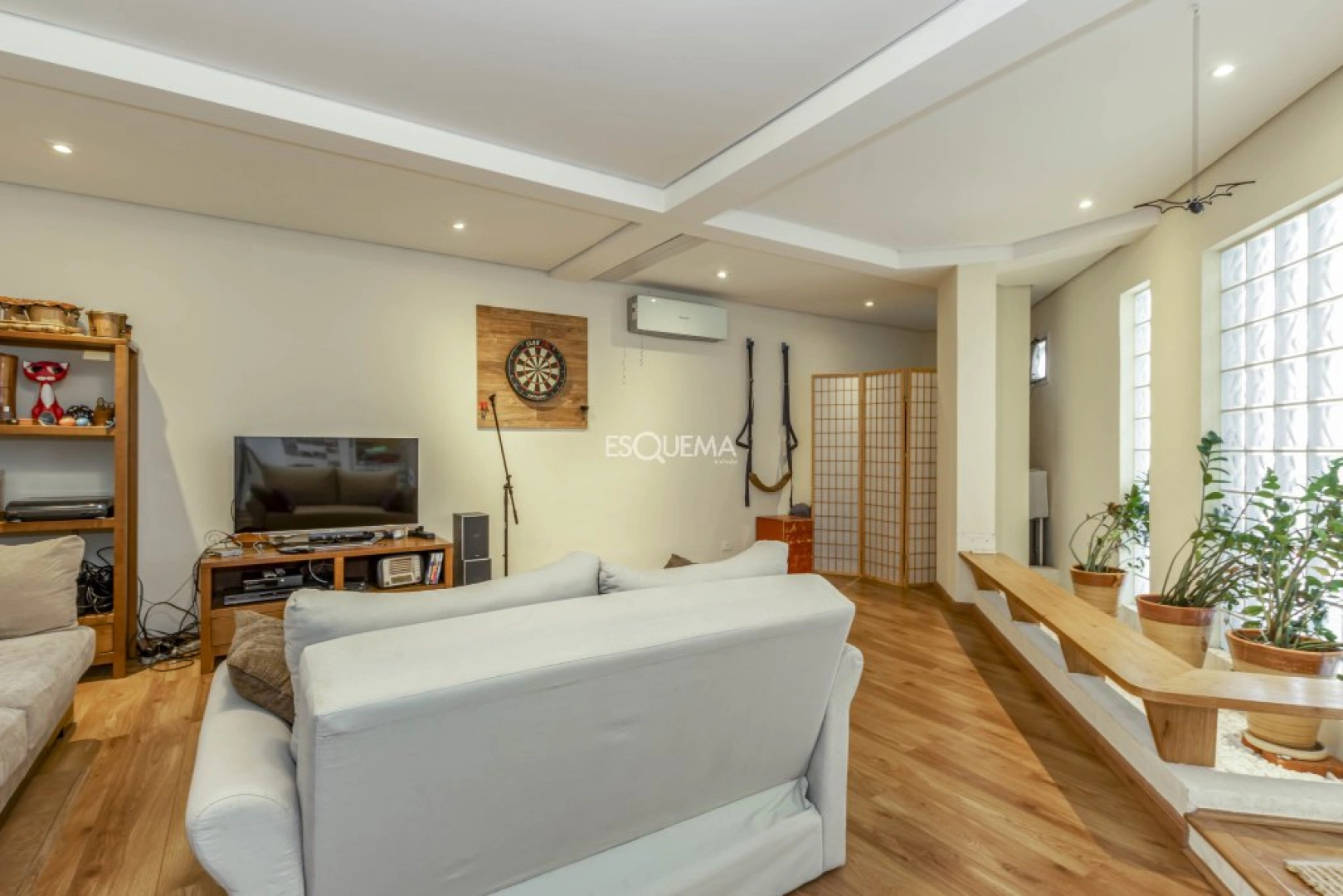 Casa em condomínio com jardim - Imagem 11
