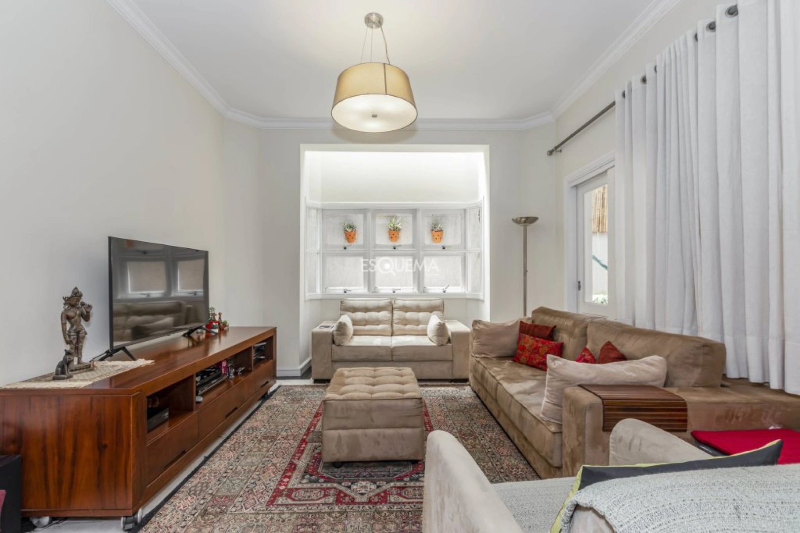 Casa em condomínio com jardim - Imagem 6