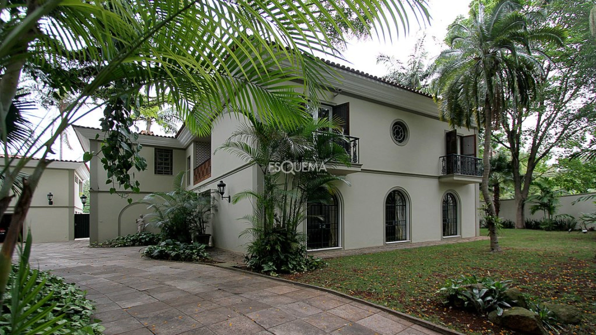 Casa em localização privilegiada - Imagem 1