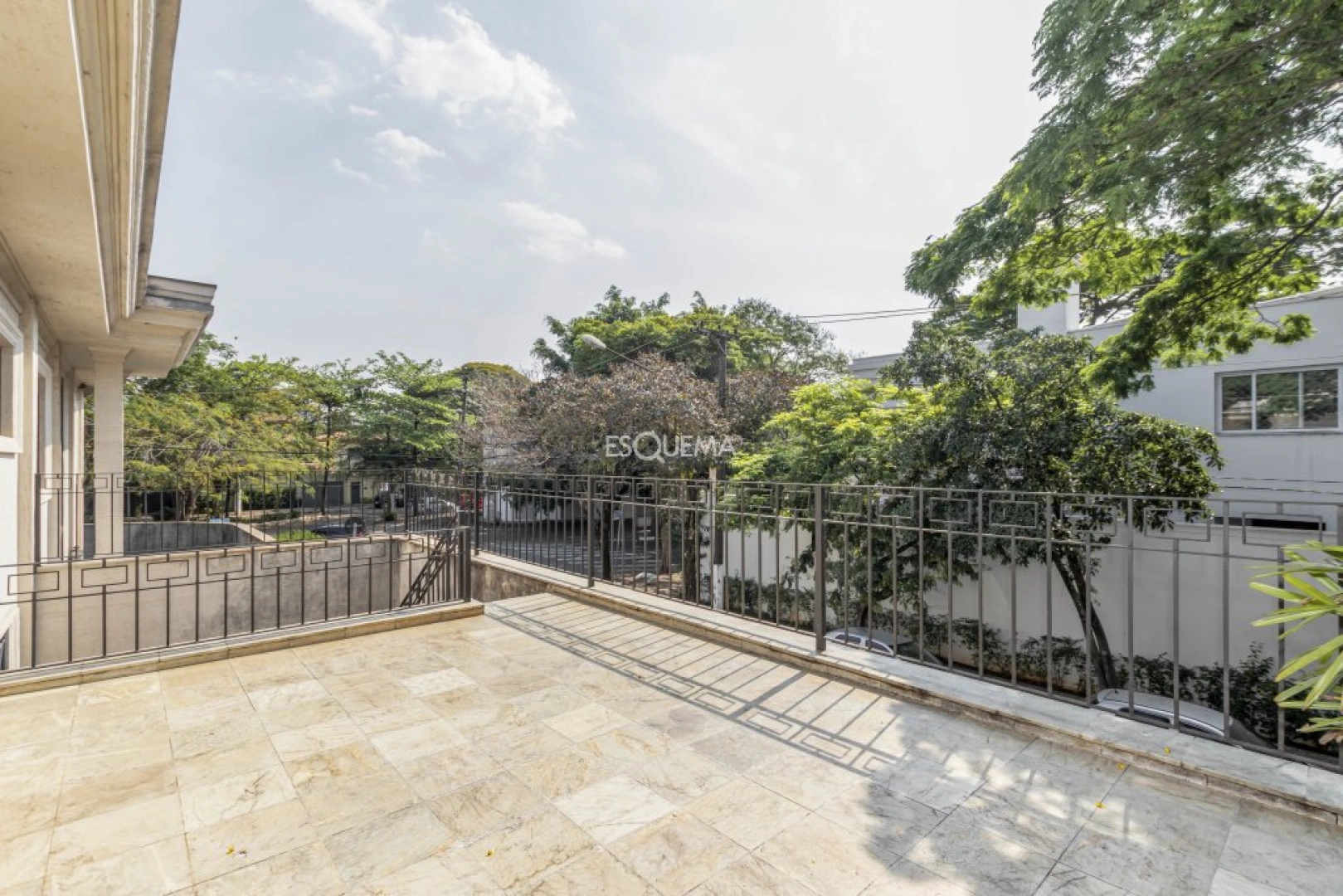 Casa nova com excelente localização - Imagem 13
