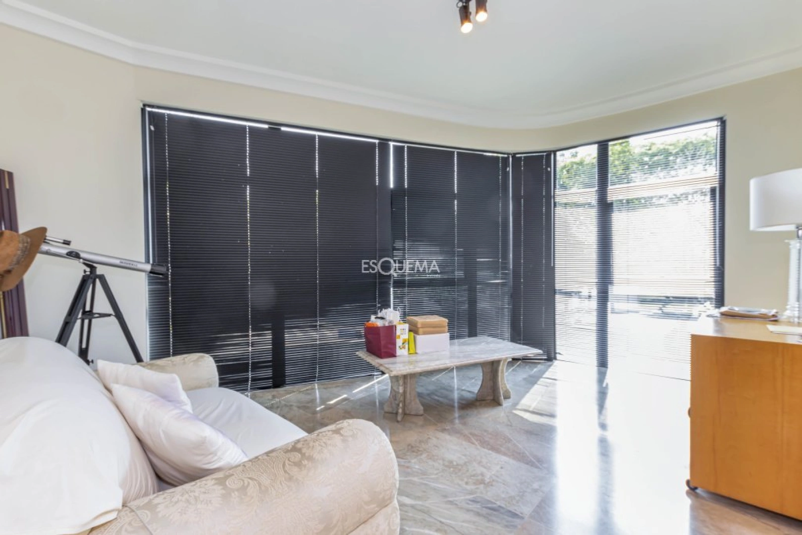 Casa nova com excelente localização - Imagem 7