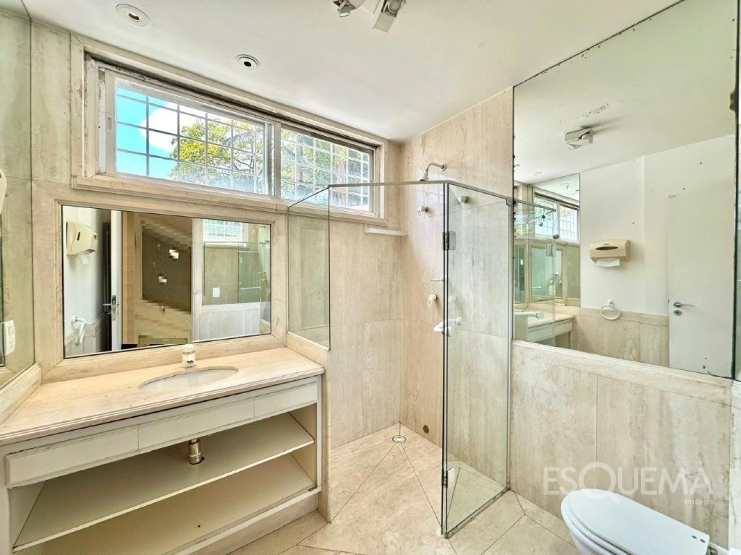 Casa charmosa e versátil próxima à Alameda Gabriel Monteiro da Silva - Imagem 10