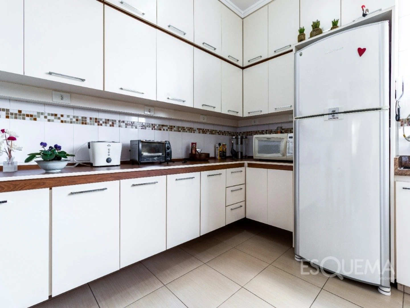 Apartamento em andar alto com vista privilegiada - Imagem 11