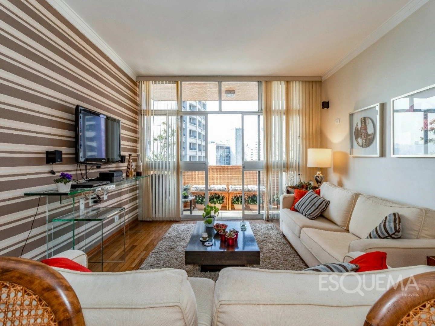 Apartamento em andar alto com vista privilegiada - Imagem 1