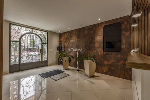 Casa comercial reformada para venda ou locação no Jardim Paulista