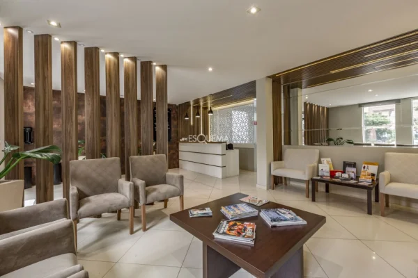 Casa comercial reformada para venda ou locação no Jardim Paulista