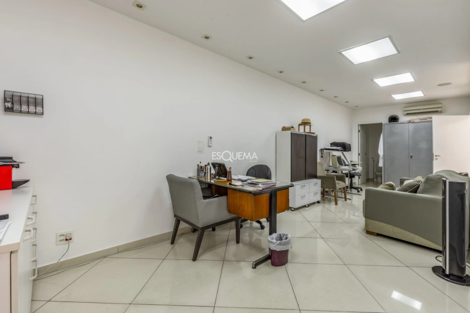 Casa comercial reformada para venda ou locação no Jardim Paulista - Imagem 9