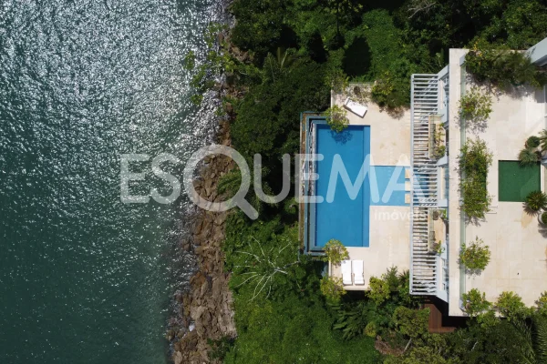 Casa com vista para as praias de Iporanga e Taguaíba